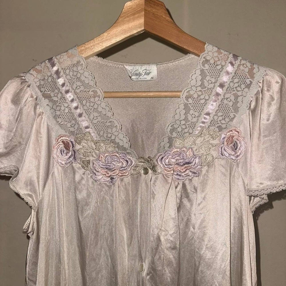 Fairy Vanity Fair pink & white baby doll lace nightgown shirt with embroidery - Picture 1 of 6